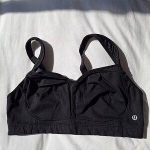 Lululemon Ta Ta Tamer Sports Bra